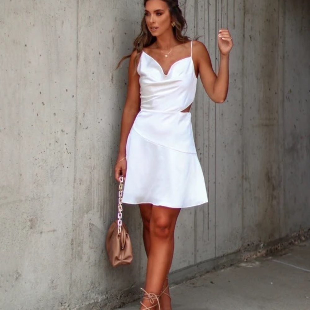 NWT Vici Acoa Collection / Twyla Satin Cowl Neck Cutout Mini Dress / Med…